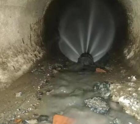 八所镇市政管道清淤